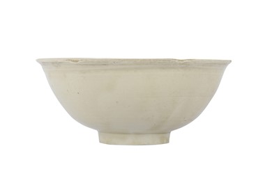 Lot 113 - A CHINESE DINGYAO BOWL.
