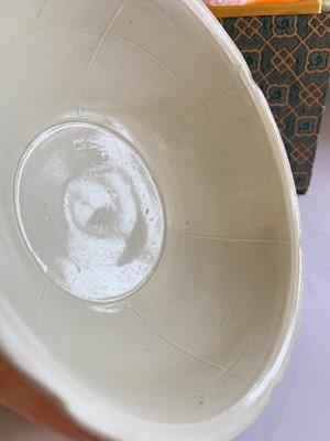 Lot 113 - A CHINESE DINGYAO BOWL.