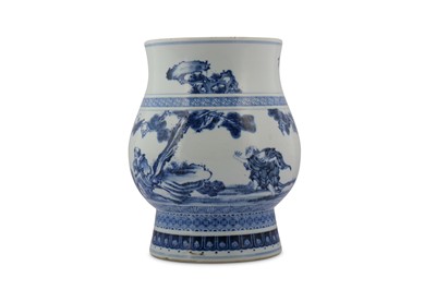 Lot 349 - A CHINESE BLUE AND WHITE 'IMMORTALS' VASE.