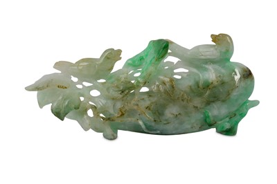 Lot 190 - A CHINESE JADEITE MELON AND BIRDS CARVING.