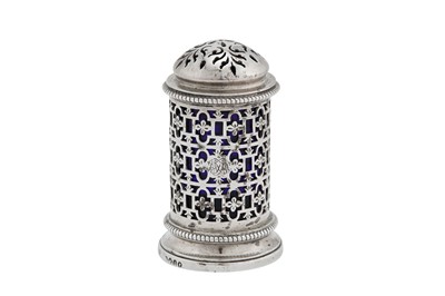 Lot 275 - A Victorian sterling silver pepper pot, London 1861 by Edward & John Barnard