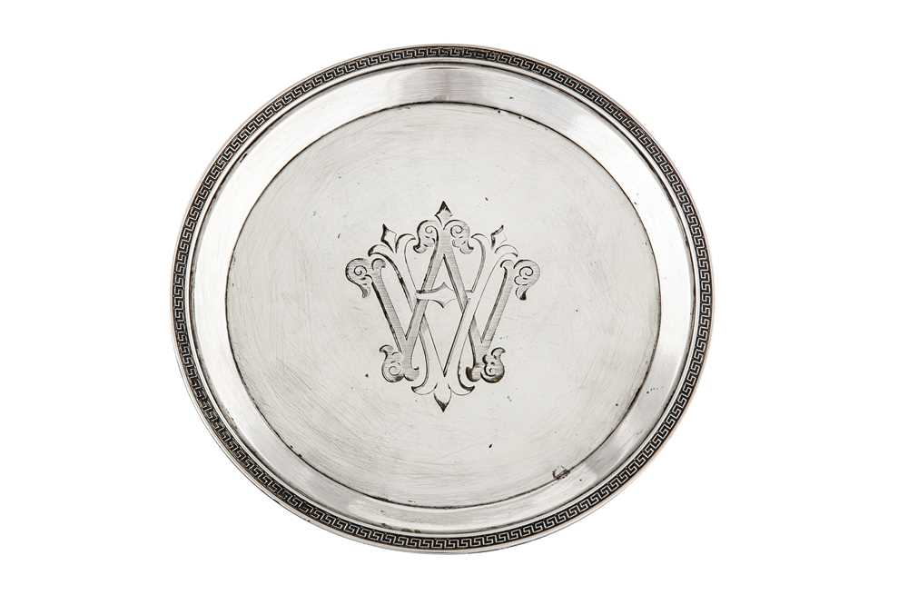 Lot 43 - An Alexander III Russian 84 zolotnik (875 standard) silver dish, Saint Petersburg 1893 mark of Grachev Brothers (est. 1866)