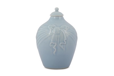 Lot 764 - A CHINESE CLARE-DE-LUNE GLAZED JAR AND COVER.