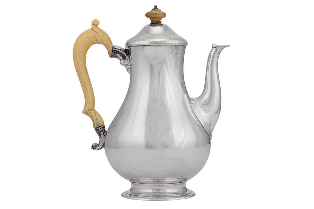 Lot 295 - An early Victorian sterling silver coffee pot, London 1841 by Robert Garrard II (reg. 16th April 1818)
