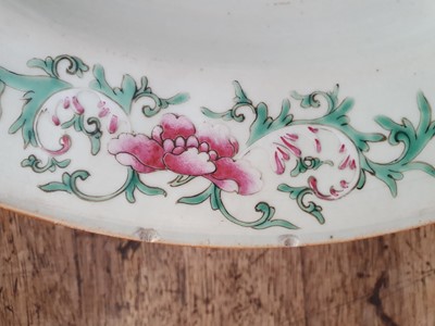 Lot 436 - A LARGE CHINESE FAMILLE ROSE 'PEACHES' JARDINIERE AND STAND.