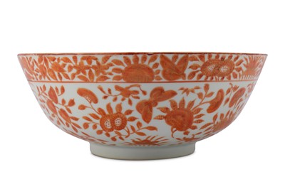 Lot 618 - A CHINESE CORAL-DECORATED 'ISLAMIC MARKET' BOWL.