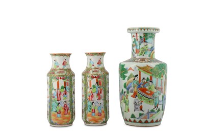 Lot 851 - A PAIR OF CHINESE CANTON FAMILLE ROSE VASES.