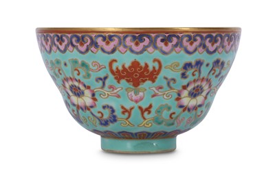 Lot 300 - A CHINESE FAMILLE ROSE TURQUOISE-GROUND BOWL.