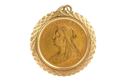 Lot 18 - A Queen Victoria full sovereign pendant