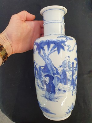 Lot 347 - A CHINESE BLUE AND WHITE ROULEAU 'BOYS' VASE.