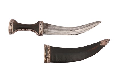 Lot 416 - A NIELLOED AND HORN-HILTED DAGGER