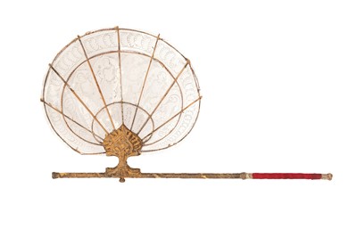 Lot 326 - AN INDIAN MICA AND GILT WOOD FAN