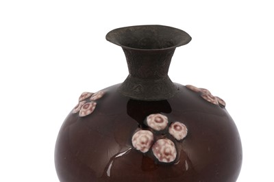 Lot 332 - A Monochrome Brown-Glazed Pottery Vase