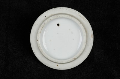 Lot 324 - A CHINESE IMARI TEAPOT AND COVER. Qing, 18th...