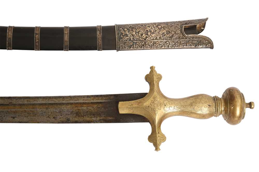 Lot 397 - A BRASS-HILTED MALAY PISO PODANG SWORD