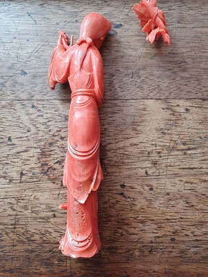 Lot 22 - A CHINESE CORAL 'LADY' CARVING.