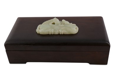 Lot 329 - A CHINESE WHITE JADE-INLAID ROSEWOOD BOX AND COVER.