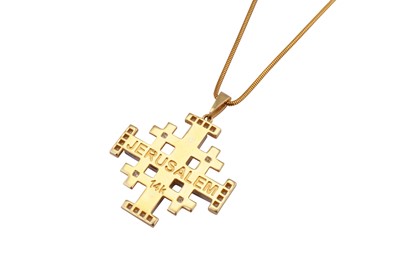 Lot 218 - A diamond-set cross pendant necklace
