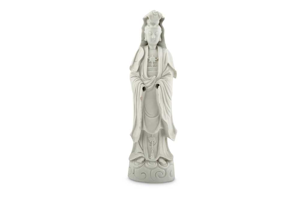 Lot 285 - A CHINESE BLANC-DE-CHINE FIGURE OF GUANYIN, QING DYNASTY