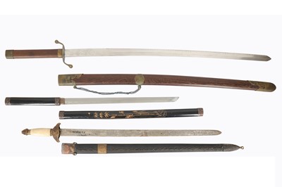 Lot 862 - SIX CHINESE SWORDS.