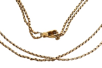 Lot 31 - A fancy-link necklace