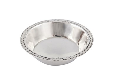 Lot 841 - AN ELIZABETH II CHANNEL ISLANDS SILVER SMALL DISH, GUERNSEY 1979 BY BRUCE RUSSELL AND SON