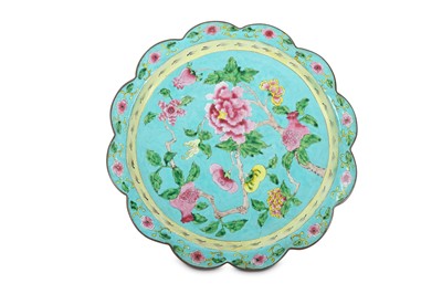 Lot 406 - A CHINESE FAMILLE ROSE CANTON ENAMEL 'POMEGRANATE' DISH.