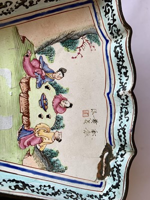 Lot 249 - A CHINESE FAMILLE ROSE CANTON ENAMEL SUPPER SET.