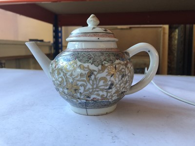 Lot 457 - A CHINESE FAMILLE ROSE TEAPOT AND COVER.