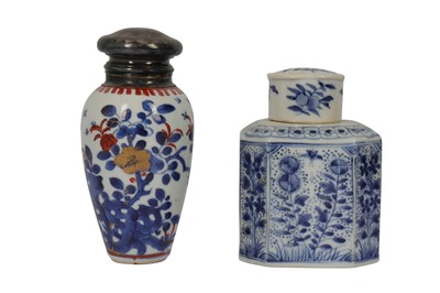 Lot 869 - TWO CHINESE PORCELAIN TEA CADDIES.