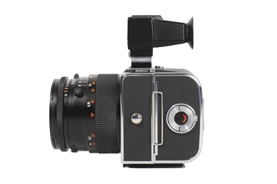 Lot 110 - A Hasselblad 903 SWC Wide Angle Medium Format Camera