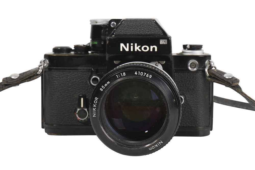 Lot 75 - A Nikon F2 Photomic SLR Camera