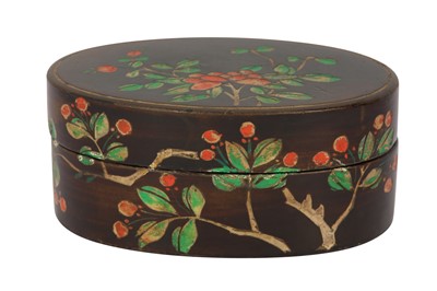 Lot 691 - A CHINESE COROMANDEL LACQUER OVAL BOX AND COVER.