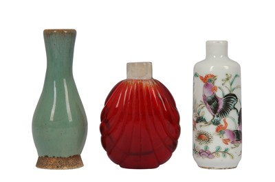 Lot 525 - TWO CHINESE SNUFF BOTTLES AND A MINIATURE VASE.