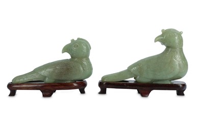 Lot 420 - A PAIR OF CHINESE PALE CELADON JADE 'PHEASANTS' BOXES AND COVERS.