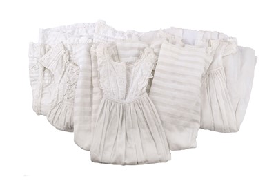 Lot 356 - A collection of Victorian christening robes