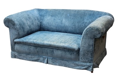 Lot 483 - An early 20th Century blue upholstered Chesterfield style drop arm sofa