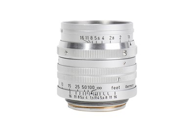 Lot 93 - A Leitz 5cm f/1.5 Summarit Lens