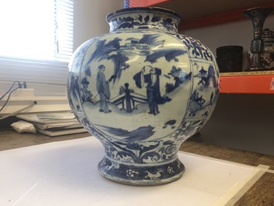 Lot 251 - A LARGE CHINESE BLUE AND WHITE FIGURATIVE JAR.