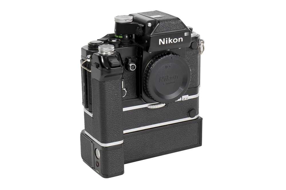 Lot 76 - A Nikon F2 Photomic SLR Camera