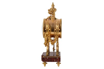 Lot 26 - A LAST QUARTER 19TH CENTURY FRENCH ORMOLU AND RED GRIOTTE MARBLE MANTLE CLOCK BY FERDINAND BARBEDIENNE, PARIS