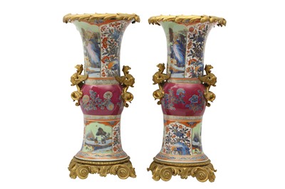 Lot 475 - A PAIR OF LARGE CHINESE BLUE AND WHITE VASES, GU.