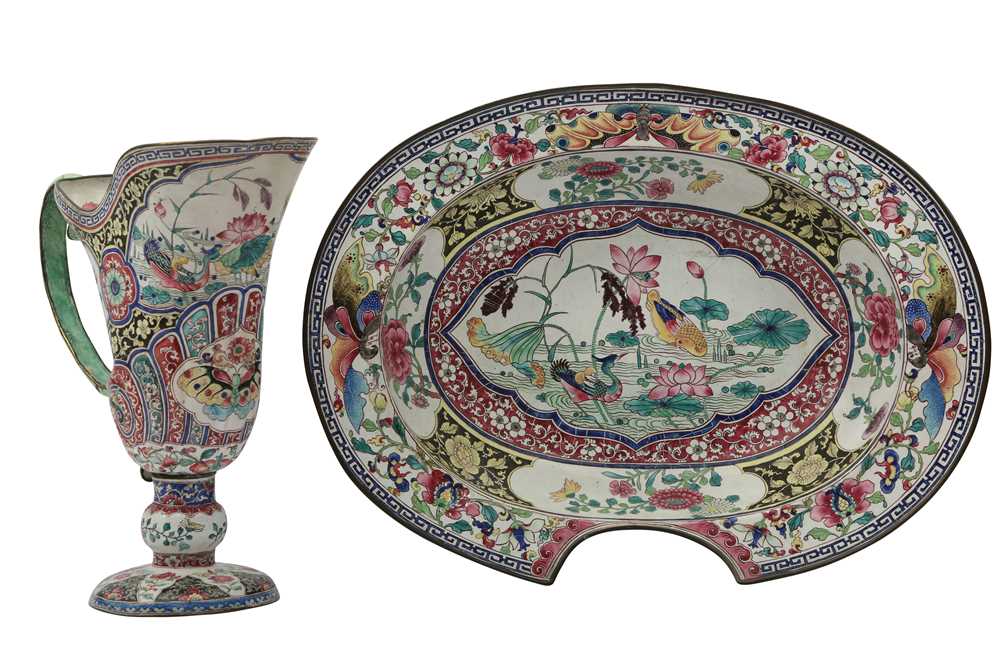 Lot 250 - A CHINESE FAMILLE ROSE CANTON ENAMEL BARBER'S BOWL AND WATER JUG.