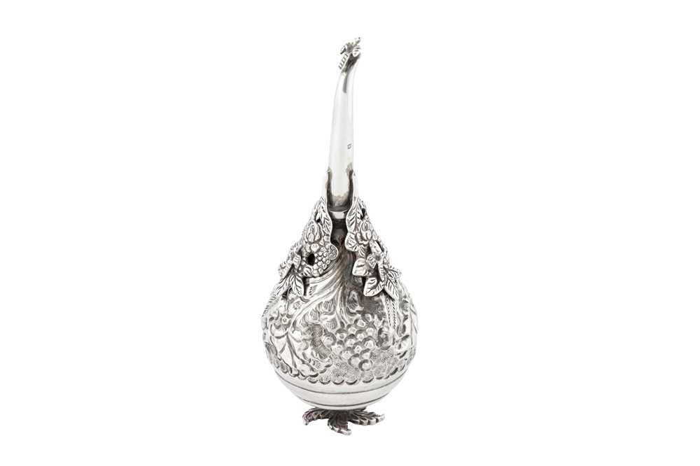 Lot 251 - A mid-20th century Egyptian 900 standard silver rose water sprinkler, Cairo post-1954