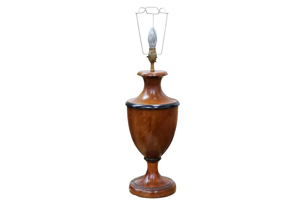 Lot 669 - A 20th Century turned wood urn shaped lamp base