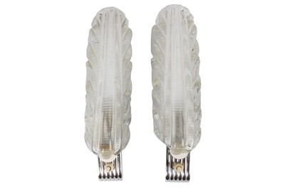 Lot 140 - MURANO: A pair of Italian glass and chromed metal wall lights, 20th century