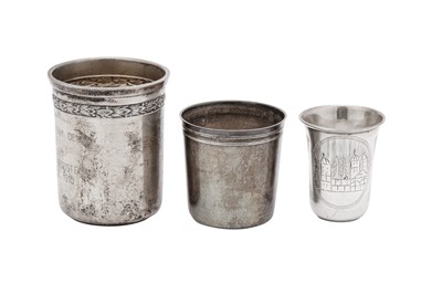 Lot 163 - A Louis Philippe I French mid-20th century 950 standard silver tot or small beaker, Paris 1841-45 by Philppe Berthier (reg. 1841, Biff. 1845)