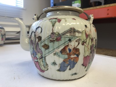 Lot 97 - A CHINESE FAMILLE ROSE TEAPOT AND COVER.