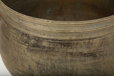 Lot 316 - A Large High Tin Basin