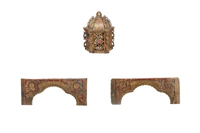 Lot 842 - A POLYCHROME-PAINTED WOODEN LANTERN COVER AND A PAIR OF GILT AND PAINTED WOODEN DOOR LINTELS